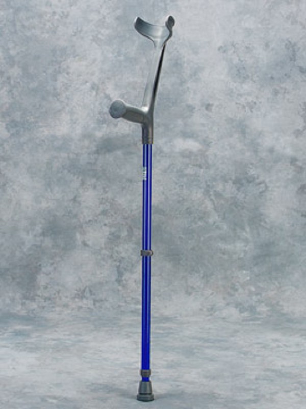 Adult Forearm Crutches With Half Cuff
