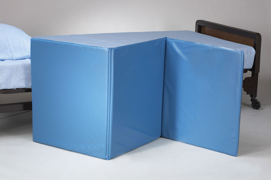 Drive Medical 14700 Tri-Fold Bedside Mat, Blue
