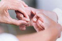 8 Easy Ways to Practice Great Hand Therapy at Home