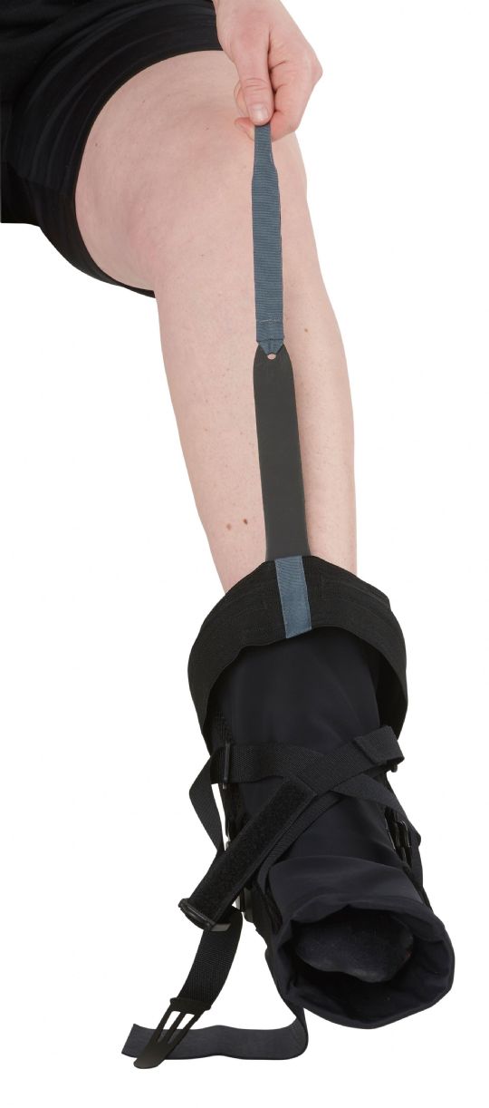 The Cross Hyper extension Knee Orthosis Sleeve can easily be put on with one hand using the donning aid