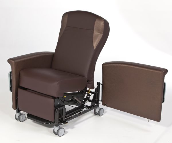 Champion Ascent II Power XL Bariatric Recliner