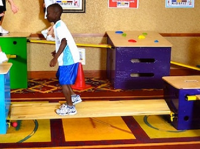 Kids Pivoting Balance Beam for Coordination Training by KidsFit